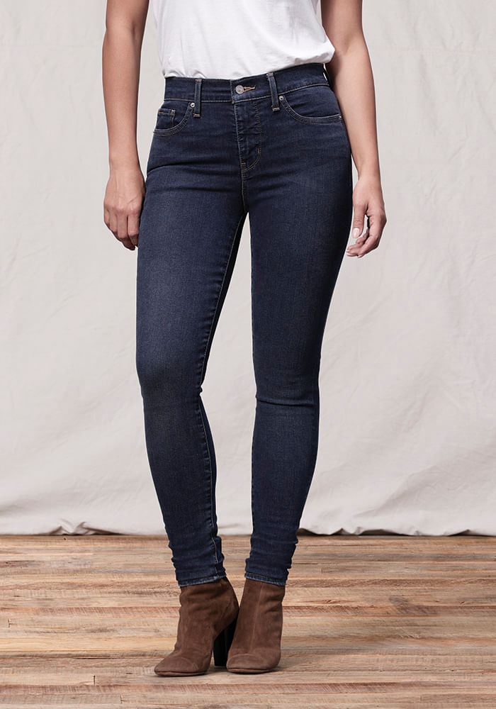 Modelos de jeans online levis mujer